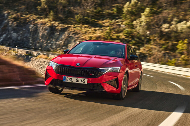 Autozeitung ha raccomandato 5 pneumatici nel recente test sui pneumatici estivi 225/45 R18