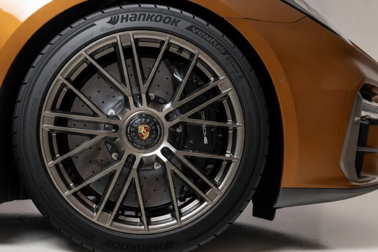 Hankook Ventus S1 evo Z Ora Equipaggia la Gamma Completa da 19-21 Pollici per la Nuova Porsche Panamera