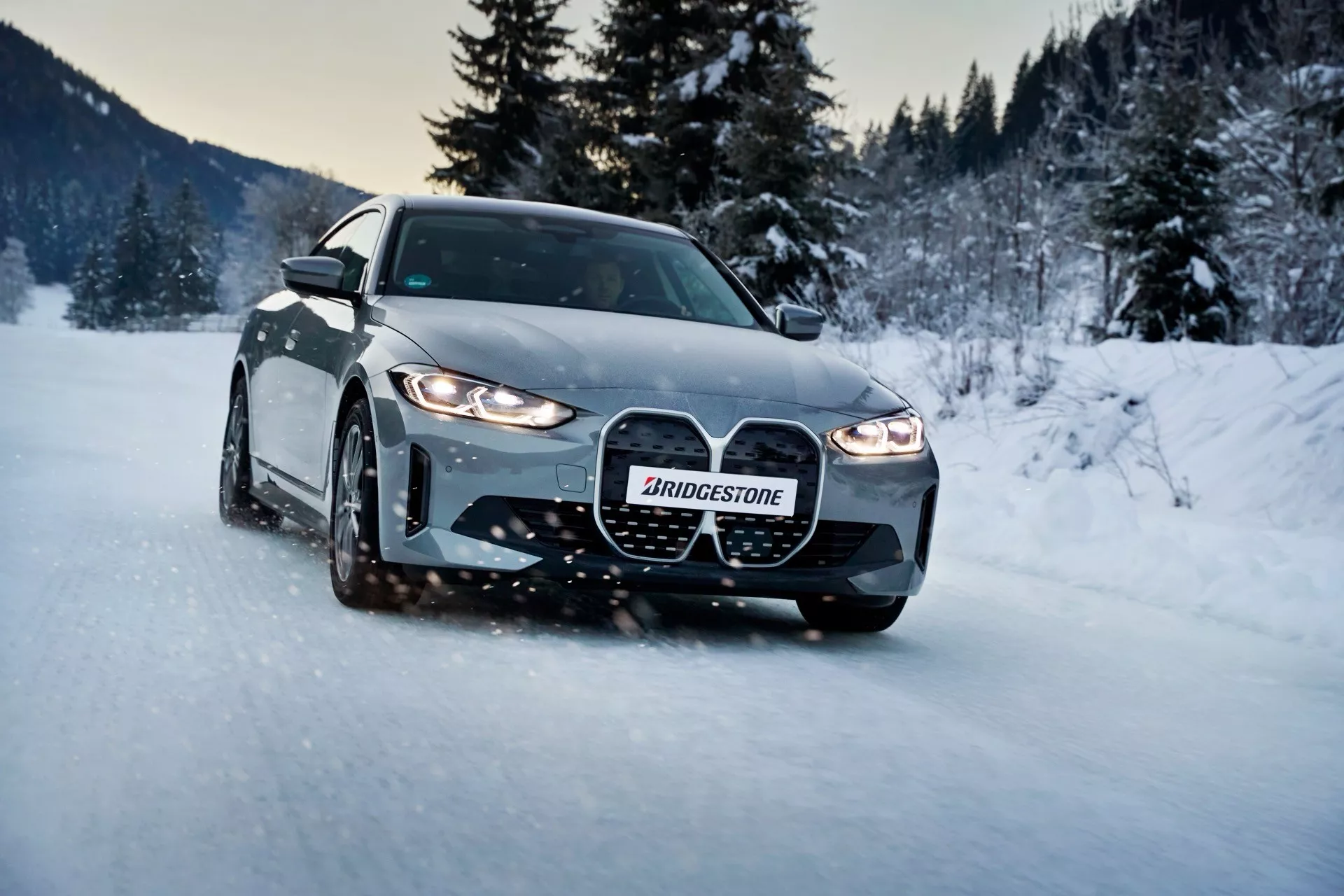 Bridgestone Blizzak 6 Immagine