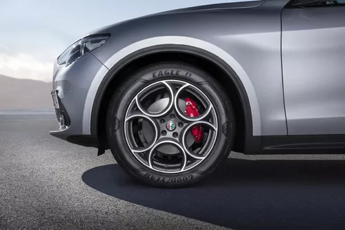 Goodyear Eagle F1 Asymmetric 3 SUV Miniatura 2559x1706