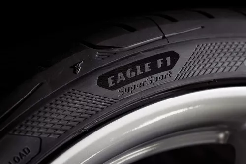 Goodyear Eagle F1 Supersport Miniatura 4681x3121