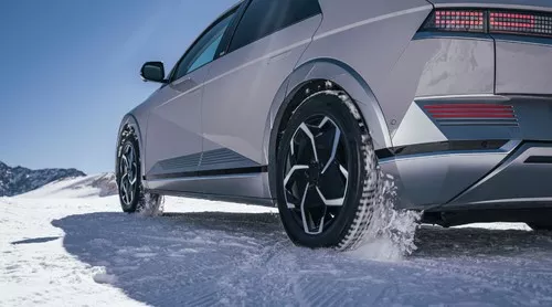Hankook Winter I-Cept iOn X Miniatura 1920x1066