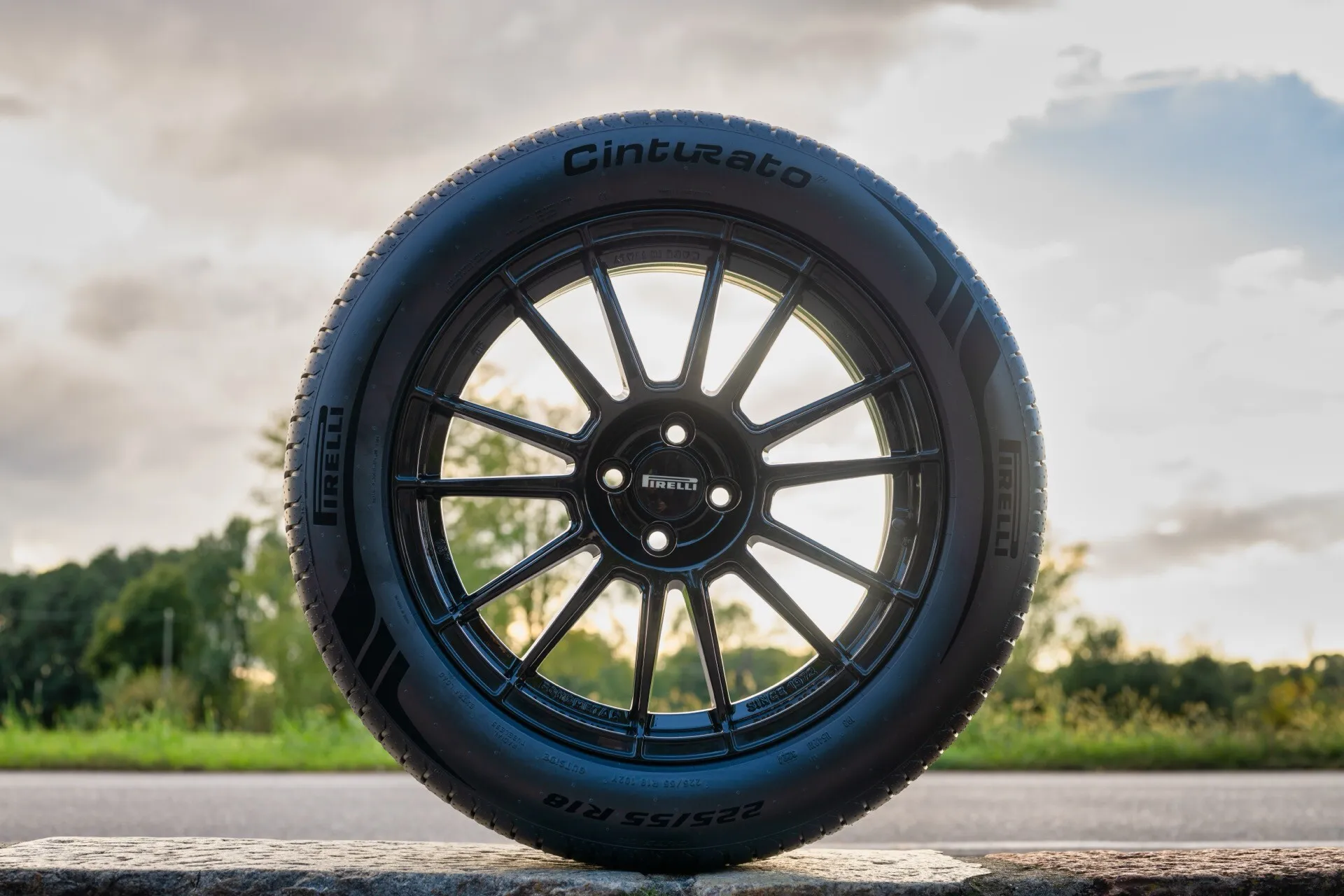 Pirelli Cinturato (C3) Immagine