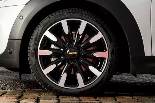 Pirelli Cinturato All Season Miniatura 1733x1153